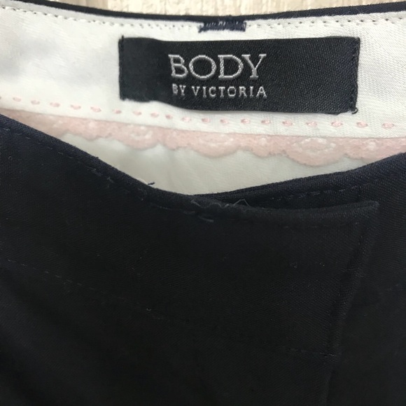 *** Body by Victoria Bermuda shorts - Picture 2 of 4